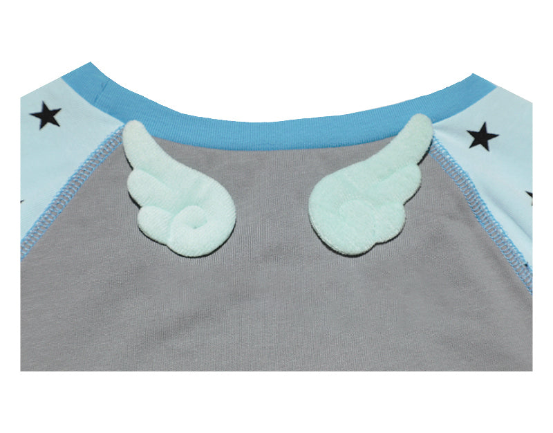 oliwabiu co-branded Star Plunge Short Sleeve T-Shirt