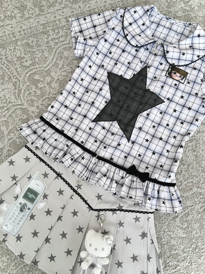 Retro Flip Phone Star Pleated Mini Skirt