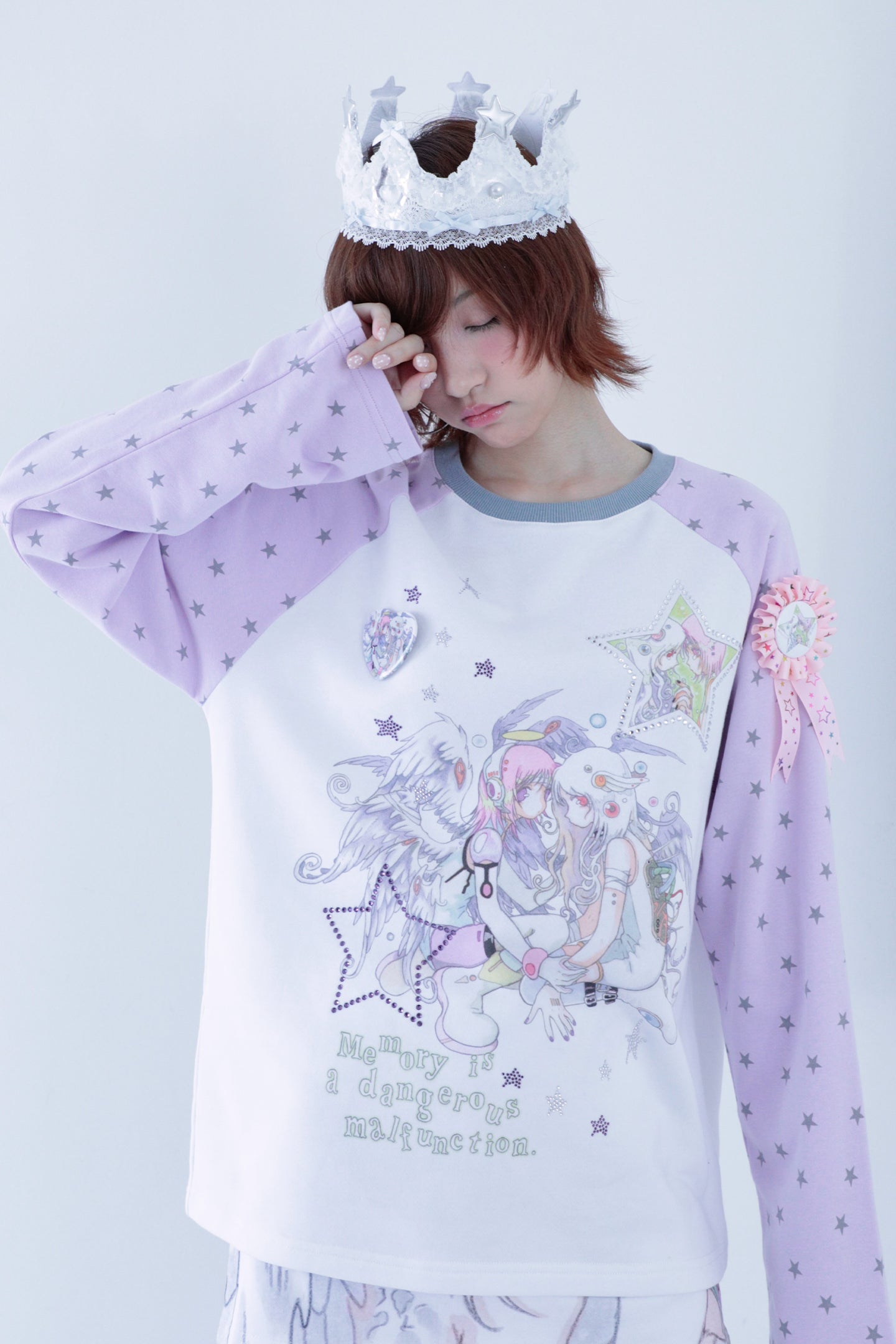 oliwabiu co-branded rhinestone star shoulder long sleeved hoodie